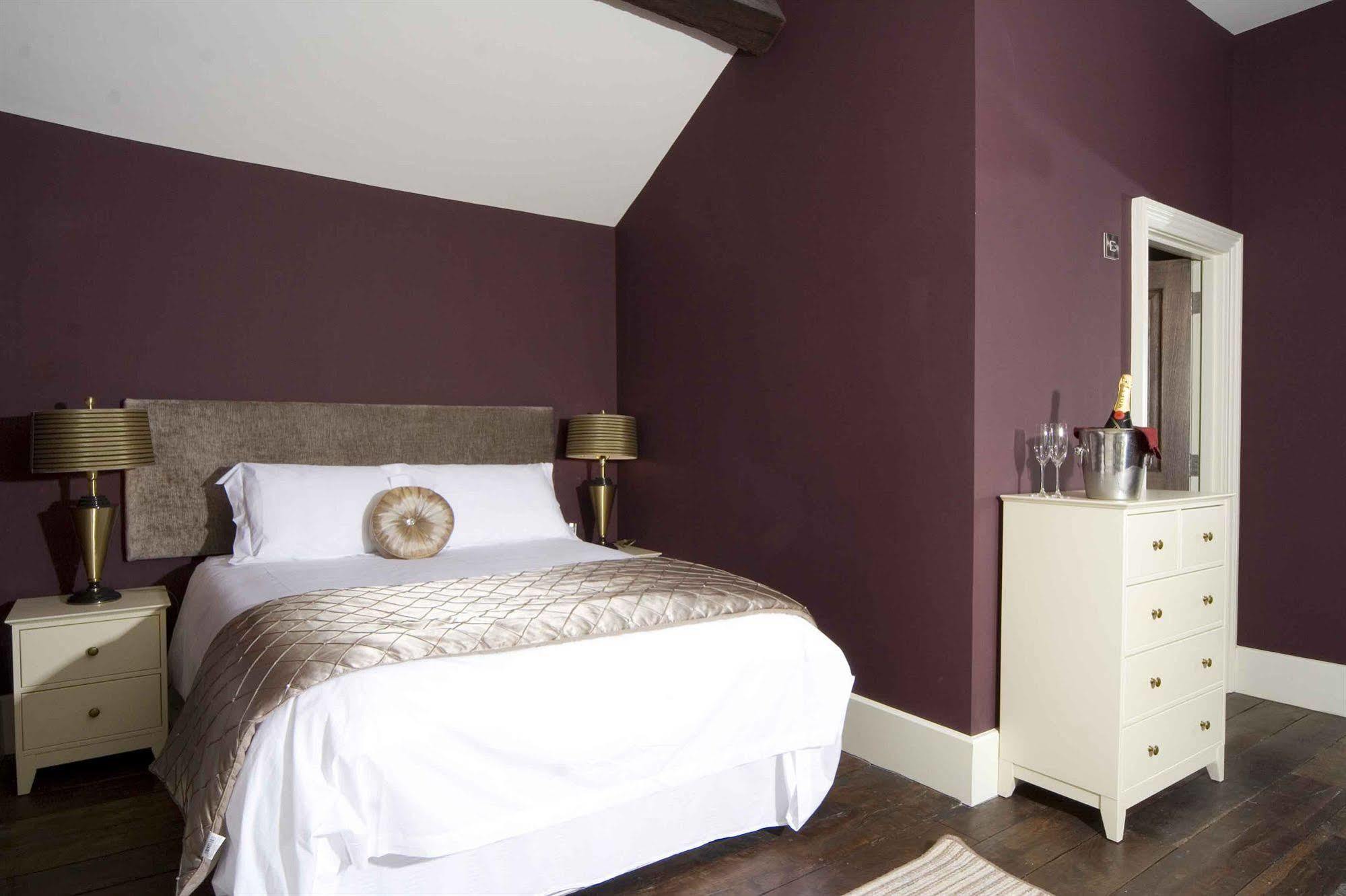 The Nags Head Hotel Montgomery Buitenkant foto