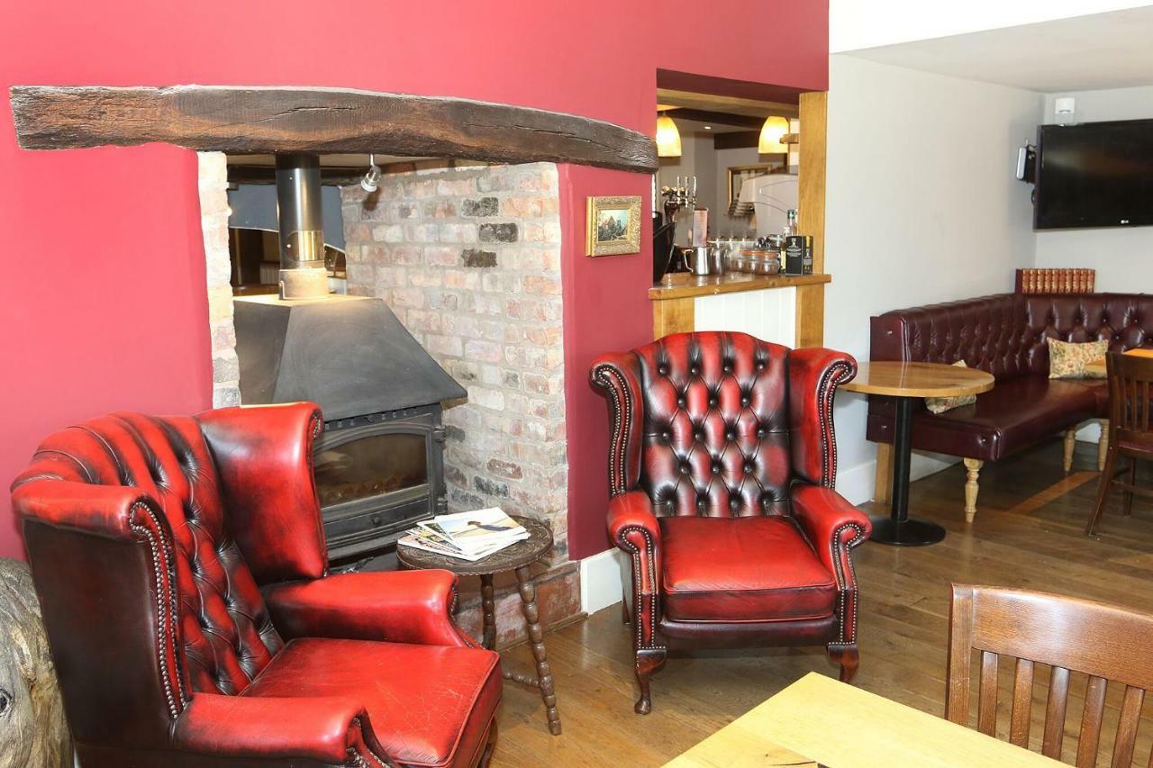 The Nags Head Hotel Montgomery Buitenkant foto